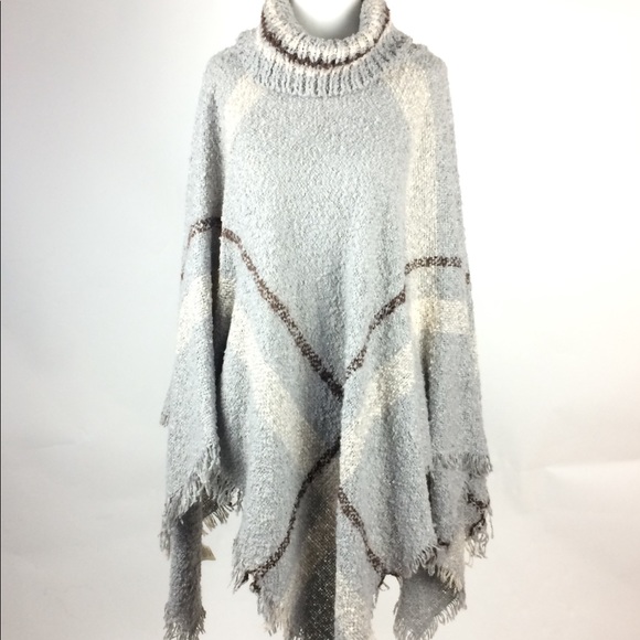 Do Everything In Love Sweaters - Do Everything In Love Poncho Plaid One Size